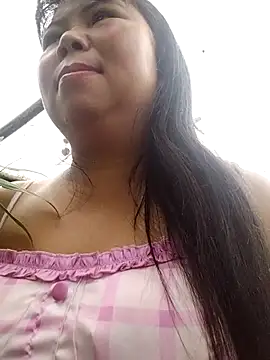 lusy-00 online show from April 23, 2:52 am