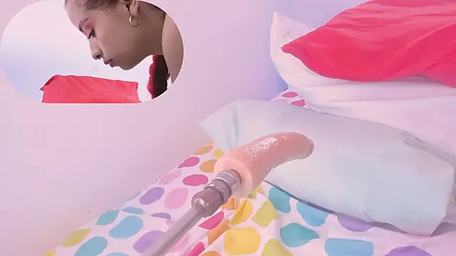 Gabriela Reyes online show from April 21, 12:23 pm