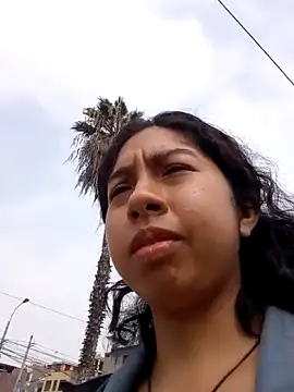 Syndel23 online show from April 24, 3:04 pm