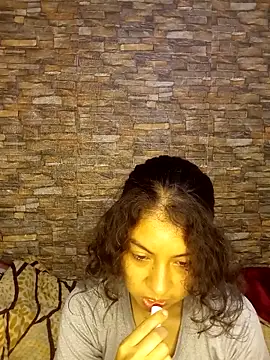 Syndel23 online show from March 8, 1:48 pm