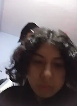 Snapshot of Syndel23 chatting on September 24, 3:05 am Syndel23 online show from September 24, 3:05 am