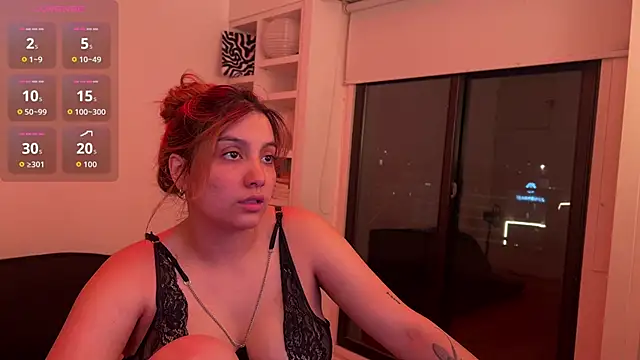 Snapshot of annaxxxb chatting on September 23, 2:32 am annaxxxb online show from September 23, 2:32 am