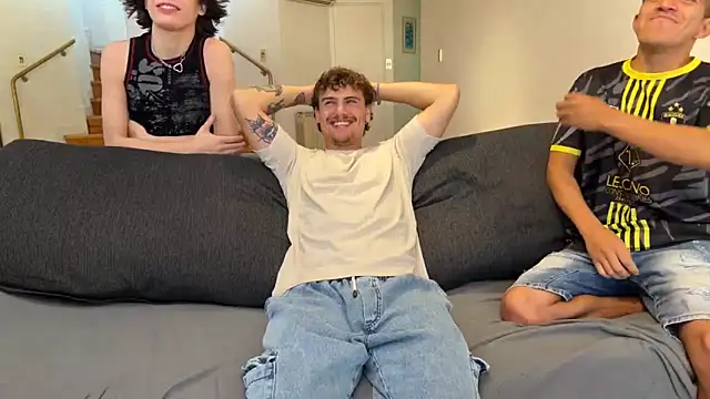 lenruy online show from April 24, 8:33 pm