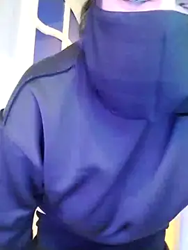 lilyan12 online show from April 18, 12:13 am