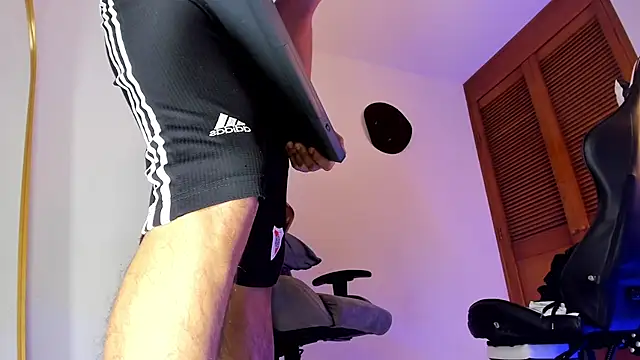 sotooliver3 online show from November 11, 10:07 pm