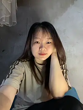 Hinne07 online show from November 27, 1:30 am