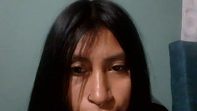 Pocahontas tw online show from December 4, 6:41 pm