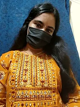 mini-queen online show from April 27, 10:23 am