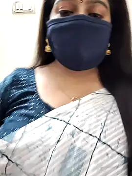 saritha29 online show from April 23, 4:42 pm