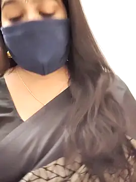 saritha29 online show from April 25, 4:26 pm