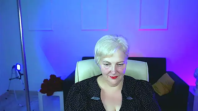 Snapshot of MaryMogan chatting on September 13, 4:26 pm MaryMogan online show from September 13, 4:26 pm