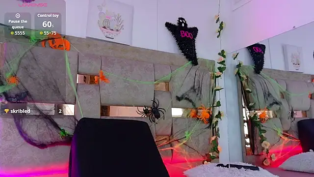 Madison 03 online show from October 26, 2:07 am