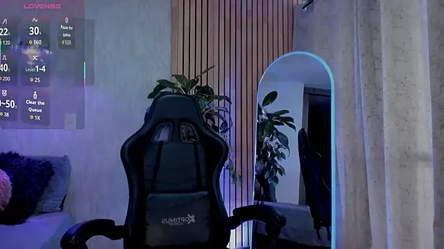 emma       online show from October 8, 8:46 pm