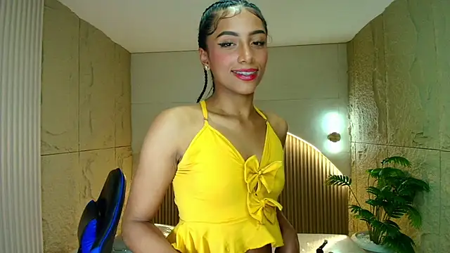 Snapshot of katty_berry_r chatting on September 11, 8:09 pm katty berry r online show from September 11, 8:09 pm