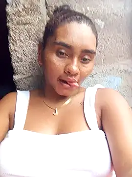 Lucy-Ferr online show from December 21, 9:30 pm