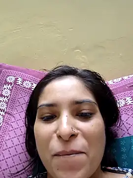 QUEEN-ADITI online show from October 13, 7:05 pm