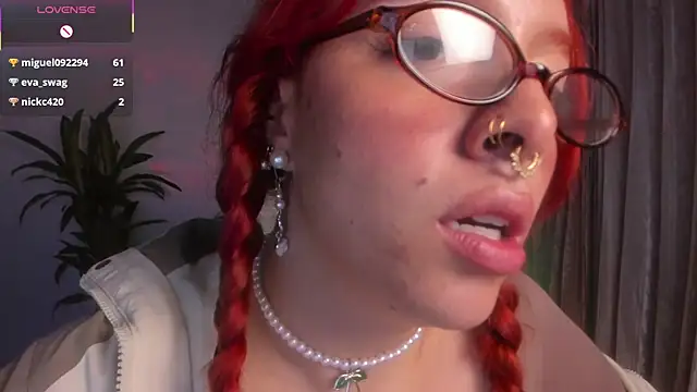 bri von dhara   online show from October 8, 1:59 pm