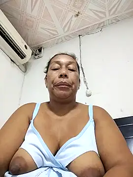 Snapshot of Naomi-Mature chatting on September 17, 8:56 am Naomi-Mature online show from September 17, 8:56 am