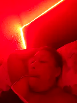 Naomi-Mature online show from March 2, 8:21 am