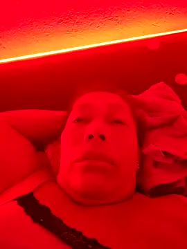 Naomi-Mature online show from February 15, 8:24 am