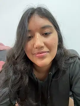 Snapshot of SharaRous chatting on October 20, 11:57 am SharaRous online show from October 20, 11:57 am