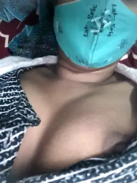 maskedlover321 online show from January 5, 6:00 pm