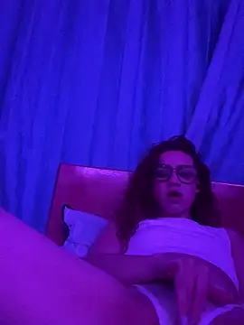 Red kytty6 online show from September 15, 4:54 am