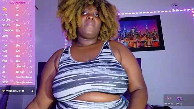 ebony NeighborMoans online show from March 4, 3:02 am