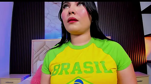 MiaaFarrel online show from December 15, 6:24 pm