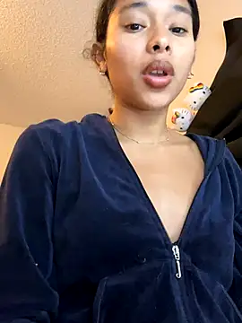 cupcakemia online show from October 16, 12:46 am