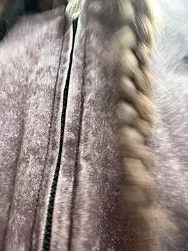 FroggyAnna online show from April 29, 3:58 pm