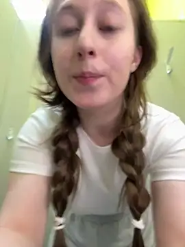 FroggyAnna online show from June 30, 4:06 pm