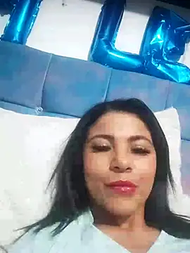 estrellahot01 online show from September 20, 4:44 am