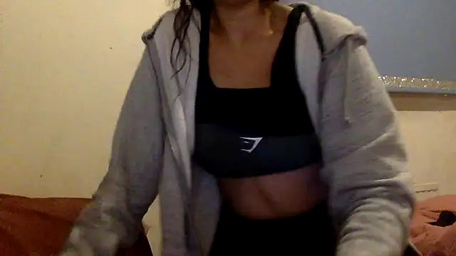 Bellababexox  online show from October 3, 2:49 am