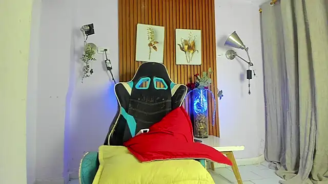 galactica  online show from April 23, 12:29 pm