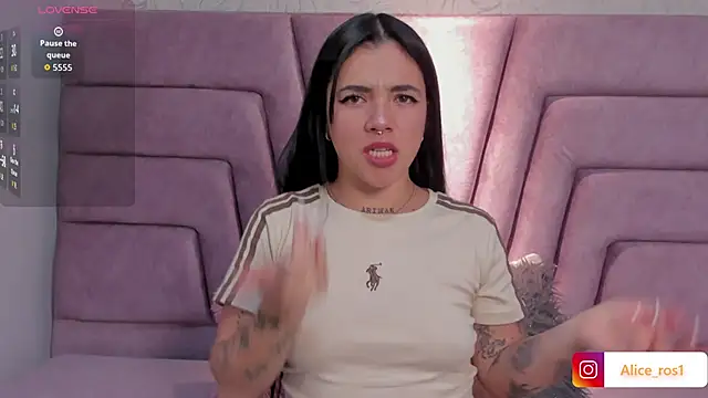 alice rose5 online show from April 17, 2:46 am