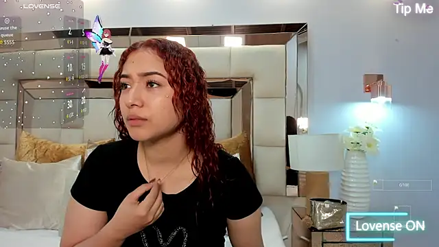 megannherrera online show from December 3, 11:56 am