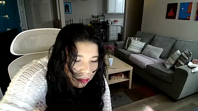 SHEILYN  online show from April 24, 5:43 am