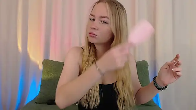 Mystic Chloe online show from September 17, 11:47 pm