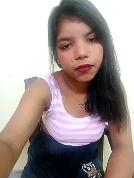 Snapshot of sexy_body-00 chatting on September 25, 4:55 am sexy body-00 online show from September 25, 4:55 am
