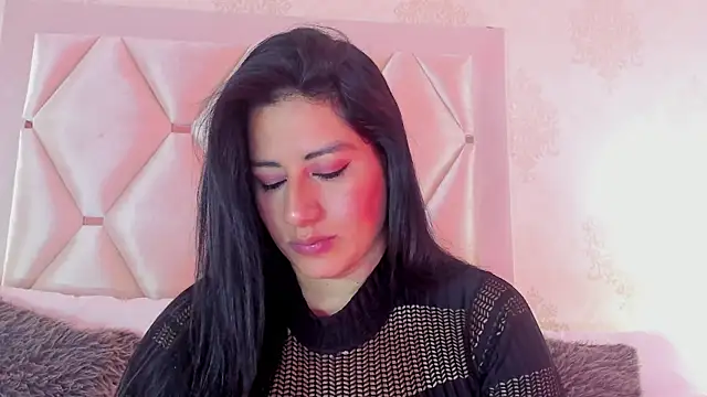 SeleneCarter online show from April 20, 11:30 pm