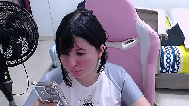 Natsuki 69 online show from March 13, 4:47 am