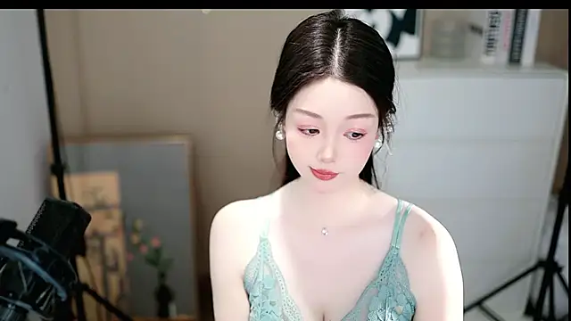 abbyli12 online show from January 15, 6:58 pm