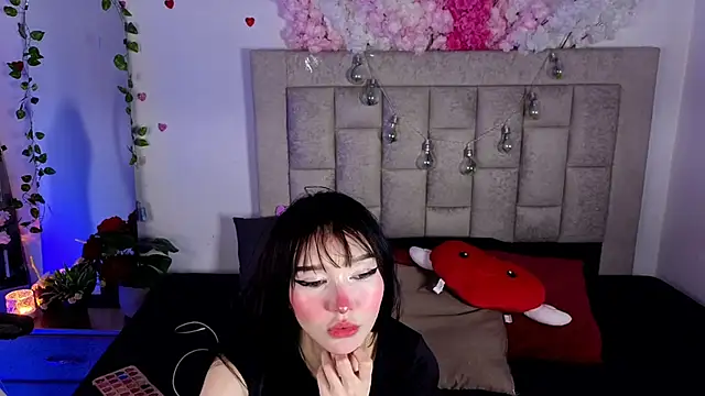 Isla rosee18 online show from April 25, 1:30 am