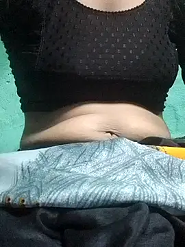 Snapshot of Hut_rotu_cute chatting on October 3, 10:15 pm Hut rotu cute online show from October 3, 10:15 pm