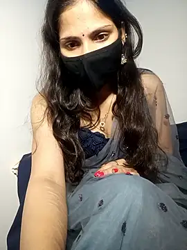 TheSassyGirl7 online show from October 24, 6:59 pm