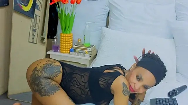 CaramelNatashaxx online show from October 20, 7:33 am