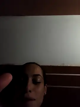 Eli9090 online show from December 14, 6:30 am