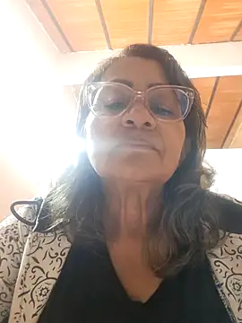 Vickysweeeettt online show from April 27, 2:08 am