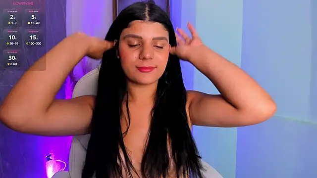 PauliinaBelle  online show from April 5, 1:21 pm